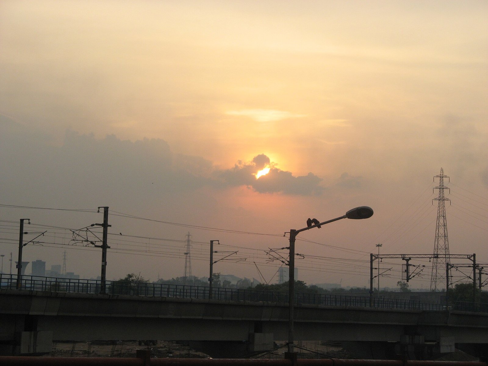 Rameshng at Malayalam Wikipedia, Public domain, via Wikimedia Commons - Delhi Metro Phase 4 Contract