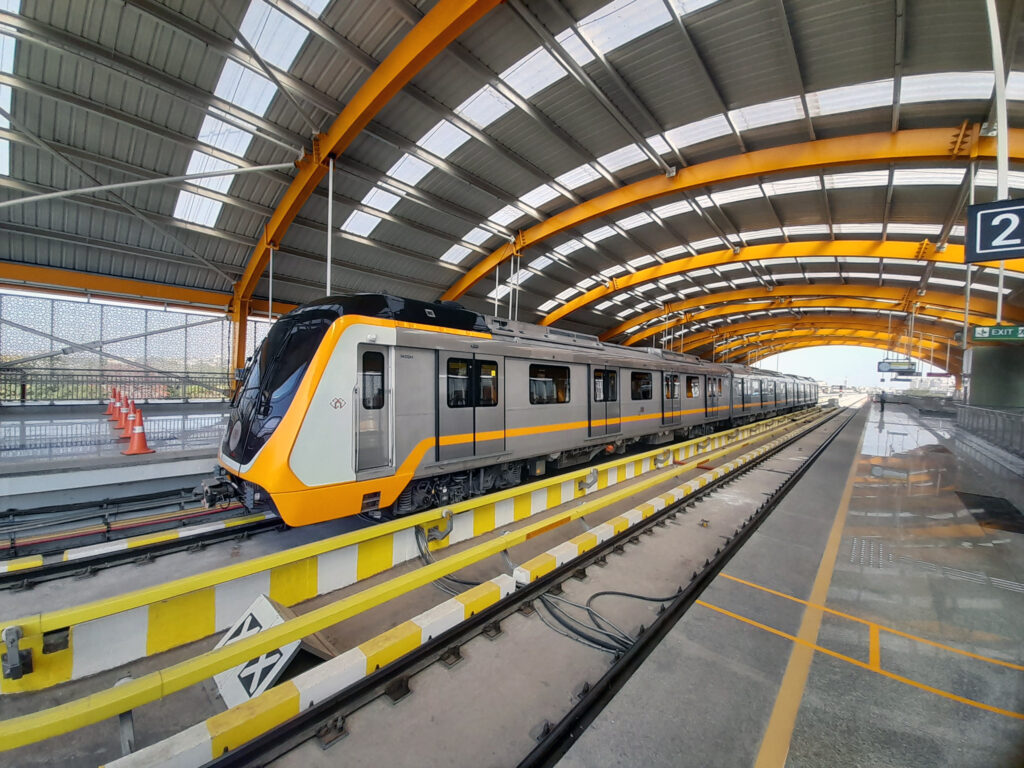 Image Credit - Rangan Datta Wiki, CC BY-SA 4.0 , via Wikimedia Commons - Agra Metro Corridor 2